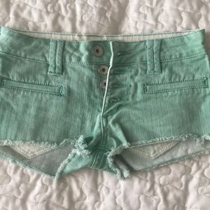 Bullhead Jean shorts. Green. Like new.